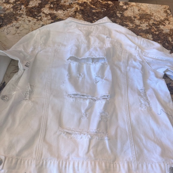New w tags white denim jacket size 1X - Picture 7 of 8